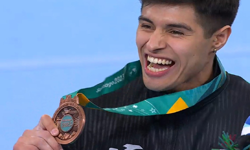 Isaac Núñez cosecha bronce en gimnasia artística