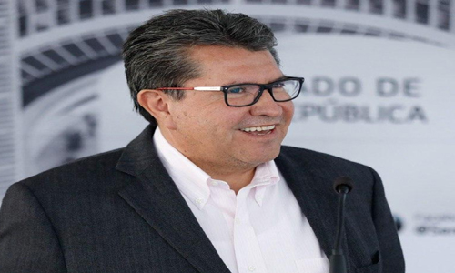 Ricardo Monreal vuelve como senador de Morena
