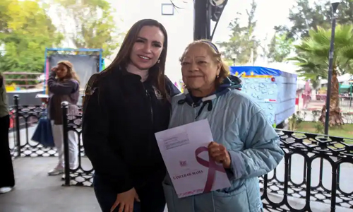 Entrega de resultados de estudios para prevenir cáncer de mama en Ecatepec