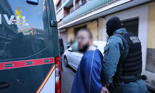 Detienen en Madrid a profesor de árabe que captaba a menores para Daesh