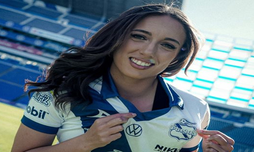 Nikkole Teja vuelve al futbol con Puebla Femenil