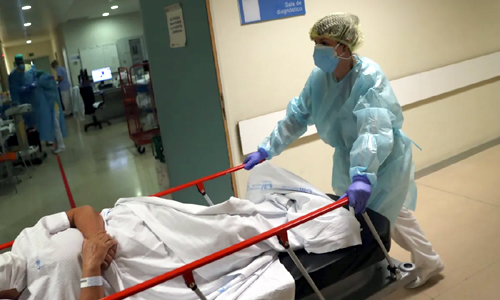 Saturación “golpea” hospitales en CDMX y Oaxaca