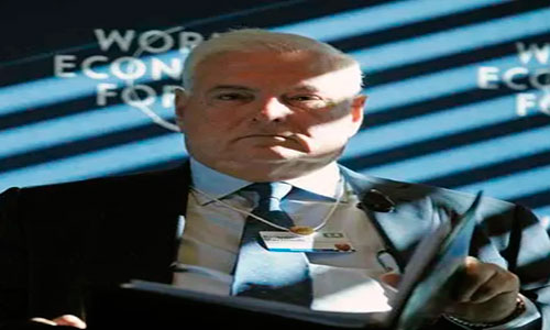 Ordenan detener al expresidente panameño Ricardo Martinelli