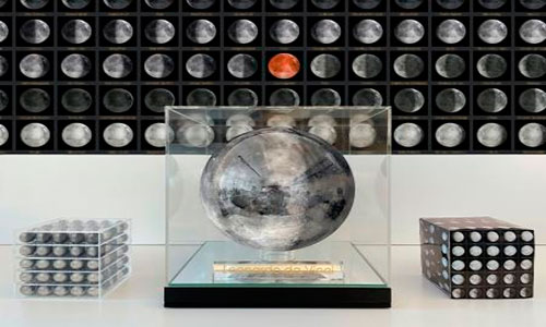 “Primera galería de arte” en la luna de Jeff Koons