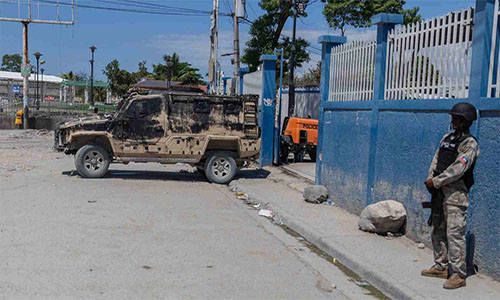 Puerto Príncipe vive una noche de enfrentamientos
