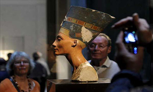 Busto de Nefertiti, en su primer centenario