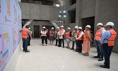Supervisan la construcción del Centro de Oncología de Ecatepec