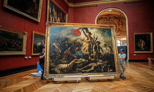 Restauración de “La Libertad guiando al pueblo” en el Louvre
