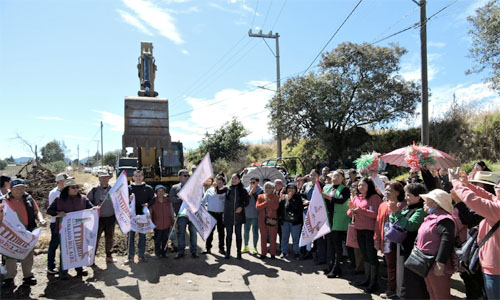 Johanna Fernández da banderazo de arranque de obra en Barrio San Miguel, Tenango del Aire