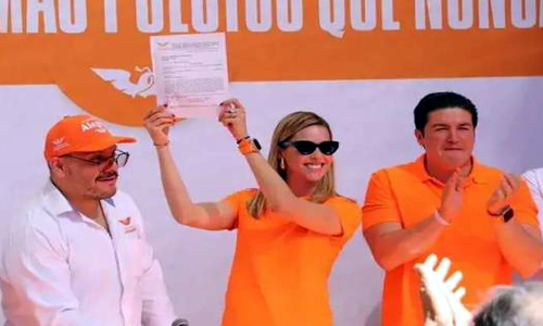 Mariana Rodríguez se registra para ser alcalde en Monterrey