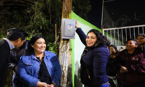 Invierten un millón de pesos para iluminar comunidades de Texcoco