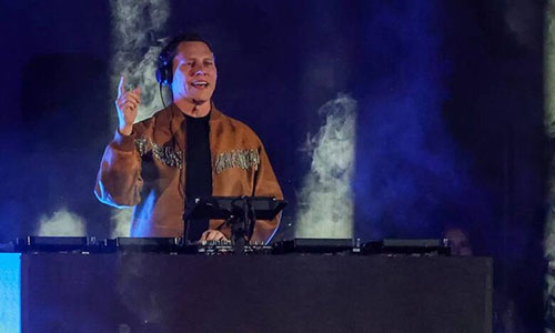 DJ Tiësto cancela su presentación en el Super Bowl LVIII