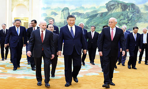 Xi Jinping se reúne con empresarios de EE.UU. a la caza de inversiones