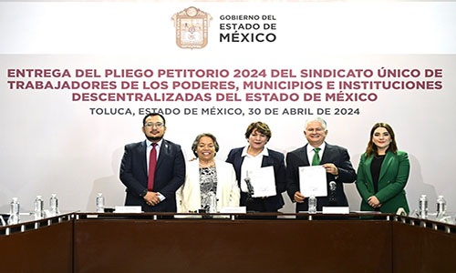 Delfina Gómez recibe Pliego Petitorio del Convenio de Prestaciones del SUTEYM