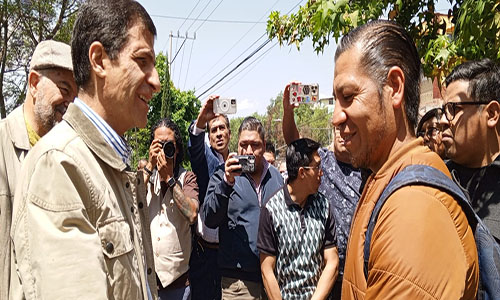 Maccise Naime ofreció disculpas a periodista agredido por policías municipales de Toluca