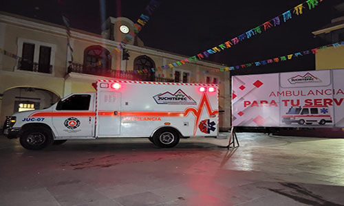 En Juchitepec refuerzan parque vehicular de PC con nueva ambulancia