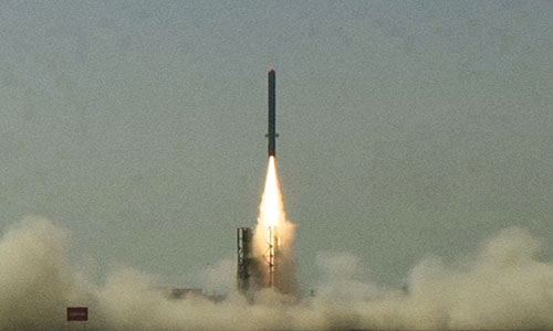 India prueba un misil de crucero de largo alcance