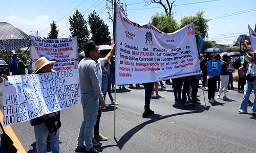 Comunidad del Tec. de Toluca bloquea Paseo Tollocan