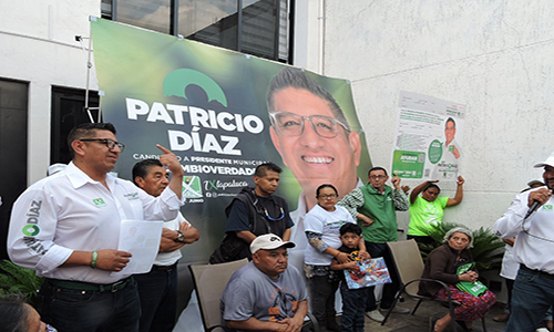 Patricio Díaz se compromete a trabajar por los sectores de Ixtapaluca