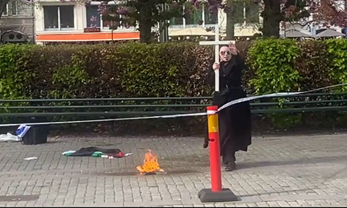 Vuelven a quemar el Corán en Suecia