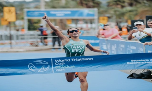 Rosa María Tapia se proclamó campeona del Triatlón en Brasilia 2024