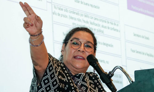 INE ordenó a Lenia Batres bajar publicaciones proselitistas de foros en universidades