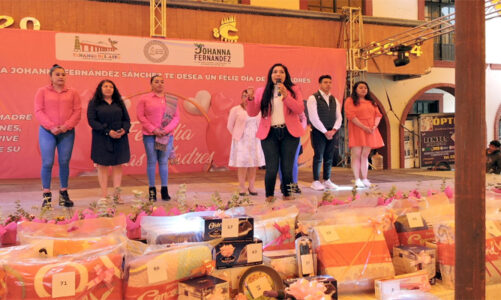 En Tenango del Aire festejaron a las madres de familia