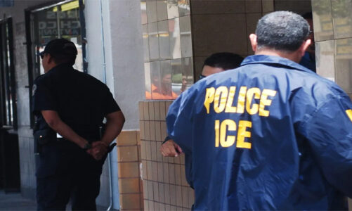 Dos migrantes muertos, tras tiroteo en centro de detención del ICE en Dallas