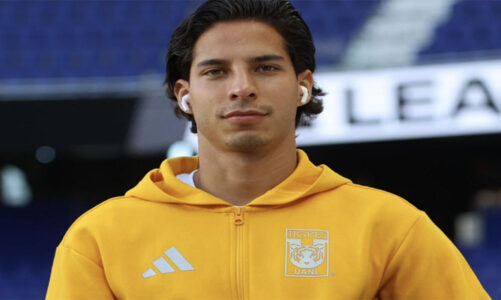 Diego Lainez renueva contrato con Tigres
