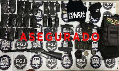 Aseguran indumentaria con leyenda de la policía estatal