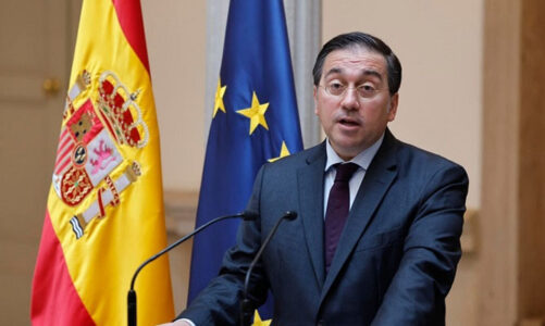 España cierra su espacio aéreo a aviones de EE.UU.
