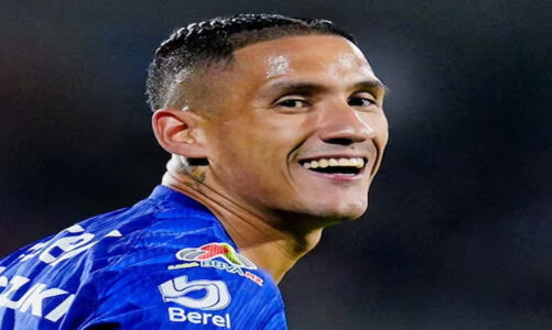 La fama y el dinero “me sobrepasaron”: Uriel Antuna
