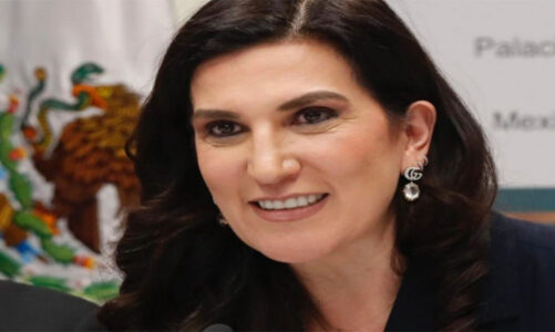Kenia López pide reconocer crisis de desaparición en México