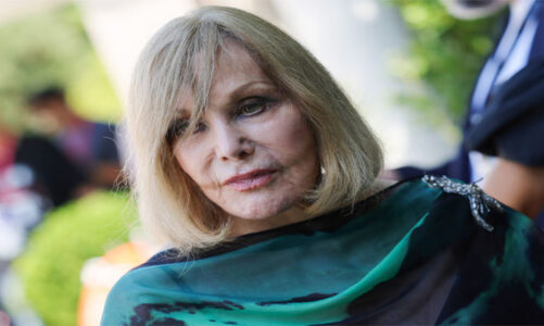 Sydney Sweeney es demasiado seductora: Kim Novak