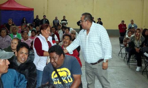 Ozumba realizan la primera reunión vecinal con habitantes de Santiago Mamalhuazuca