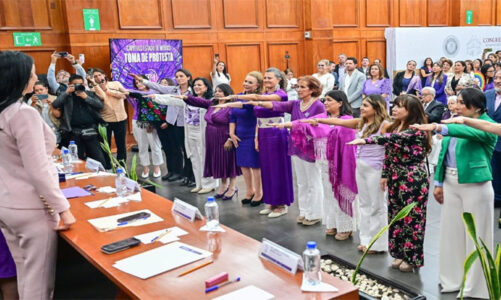 Con respaldo institucional, asume nueva dirigencia del Colectivo 50+1 en Edoméx