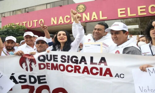 Avanzan cinco organizaciones rumbo a registro como partido en INE