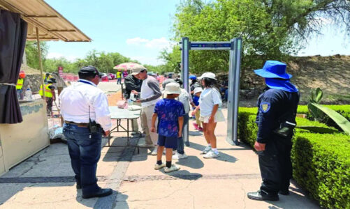 Blindan Teotihuacán con detectores de metales