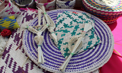 La tradición artesanal de palma distingue al Edoméx