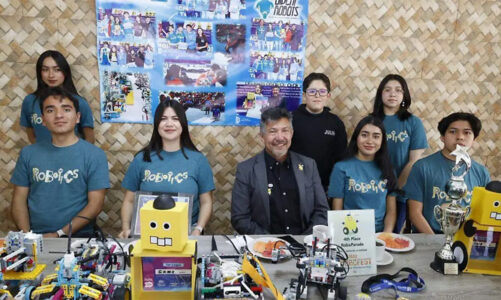 Jóvenes del Club Robótica DiverRobots piden apoyo