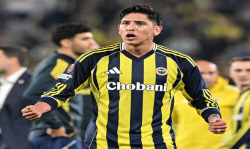 Edson Álvarez no entra en planes para la temporada 2026/27 del Fenerbahce