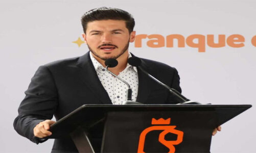 Diputados de Nuevo León van por desafuero de Samuel García