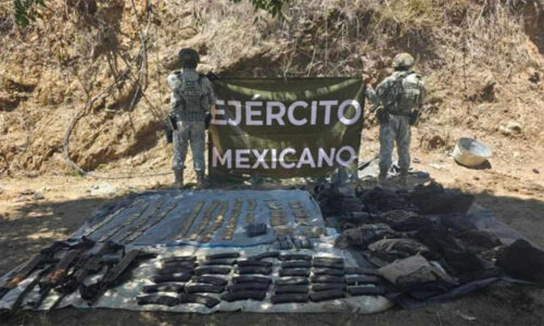 Detienen a sujeto a quien le aseguran armas, drogas y explosivos