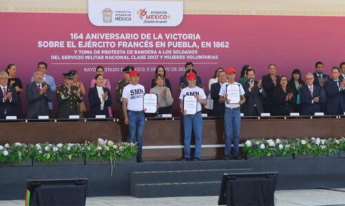 Conmemoran congresistas Batalla de Puebla