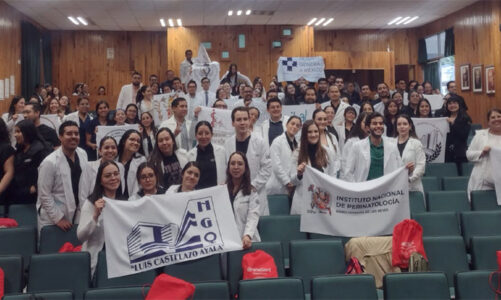 Evalúan conocimientos de médicos residentes a través de concurso