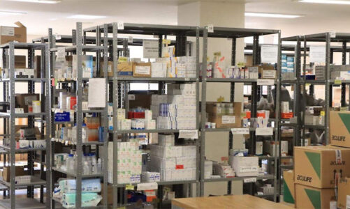Saquean medicinas en hospitales