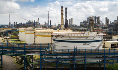India desafía a EE.UU. sobre la compra de petróleo ruso