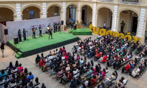 “Madres de Corazón, ritmos de tradición” celebra a madres trabajadoras de UAEMéx