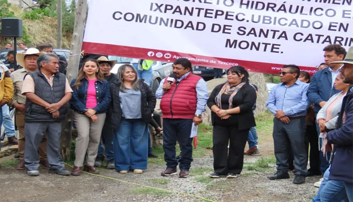 Texcoco invierte 1.4 millones de pesos en pavimentación de calle Ixpantepec