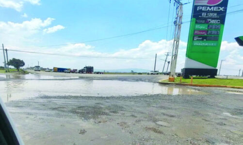 Pueblos de Almoloya de Juárez alzan la voz por carreteras destrozadas